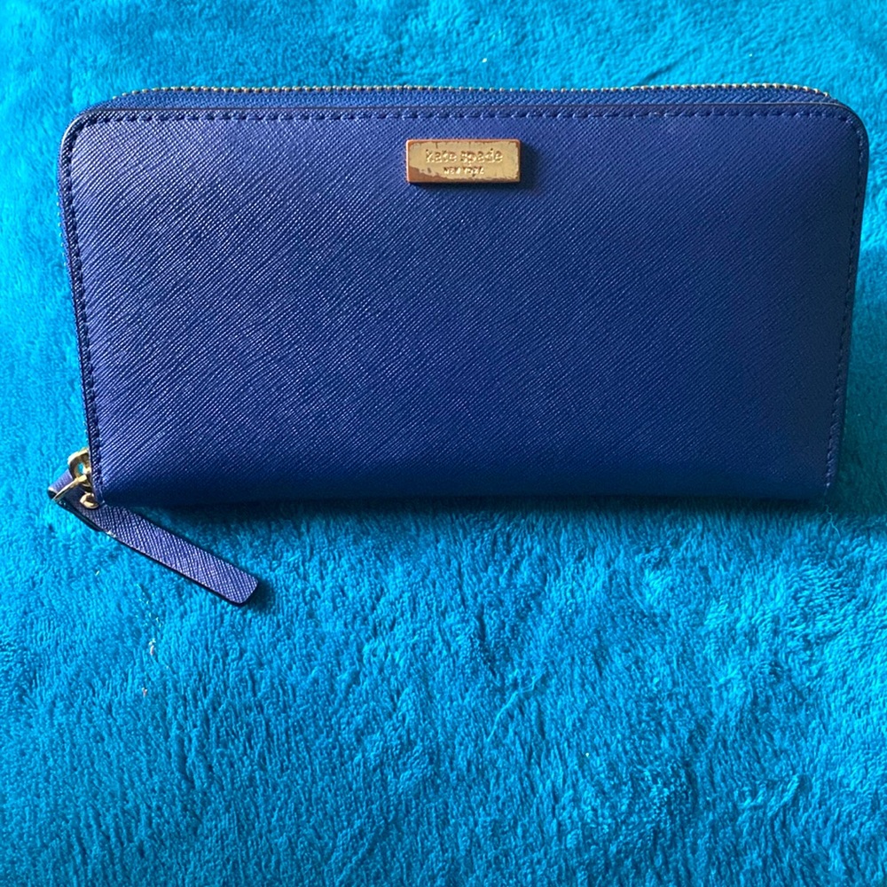 KATE SPADE LONG ZIPPY WALLET